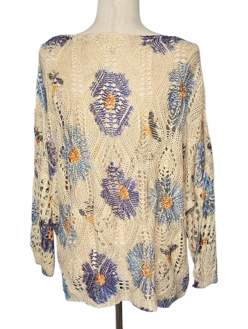 Cream Open Knit Sweater Blue Floral Print Oversized Lightweight Boho Summer Top - Picture 7 of 7